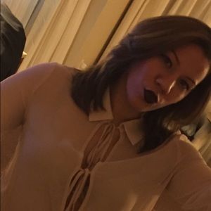 Meet your Posher, Jesenia